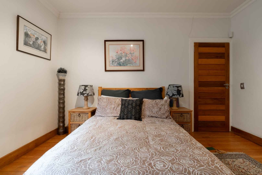 4 Bedroom Property for Sale in Oranjezicht Western Cape